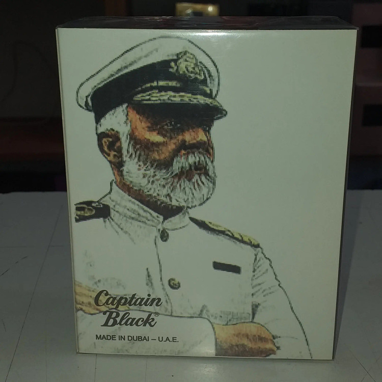 ادکلن CAPITAN BLACK ادکلن کاپیتان بلک اصل اماراتی